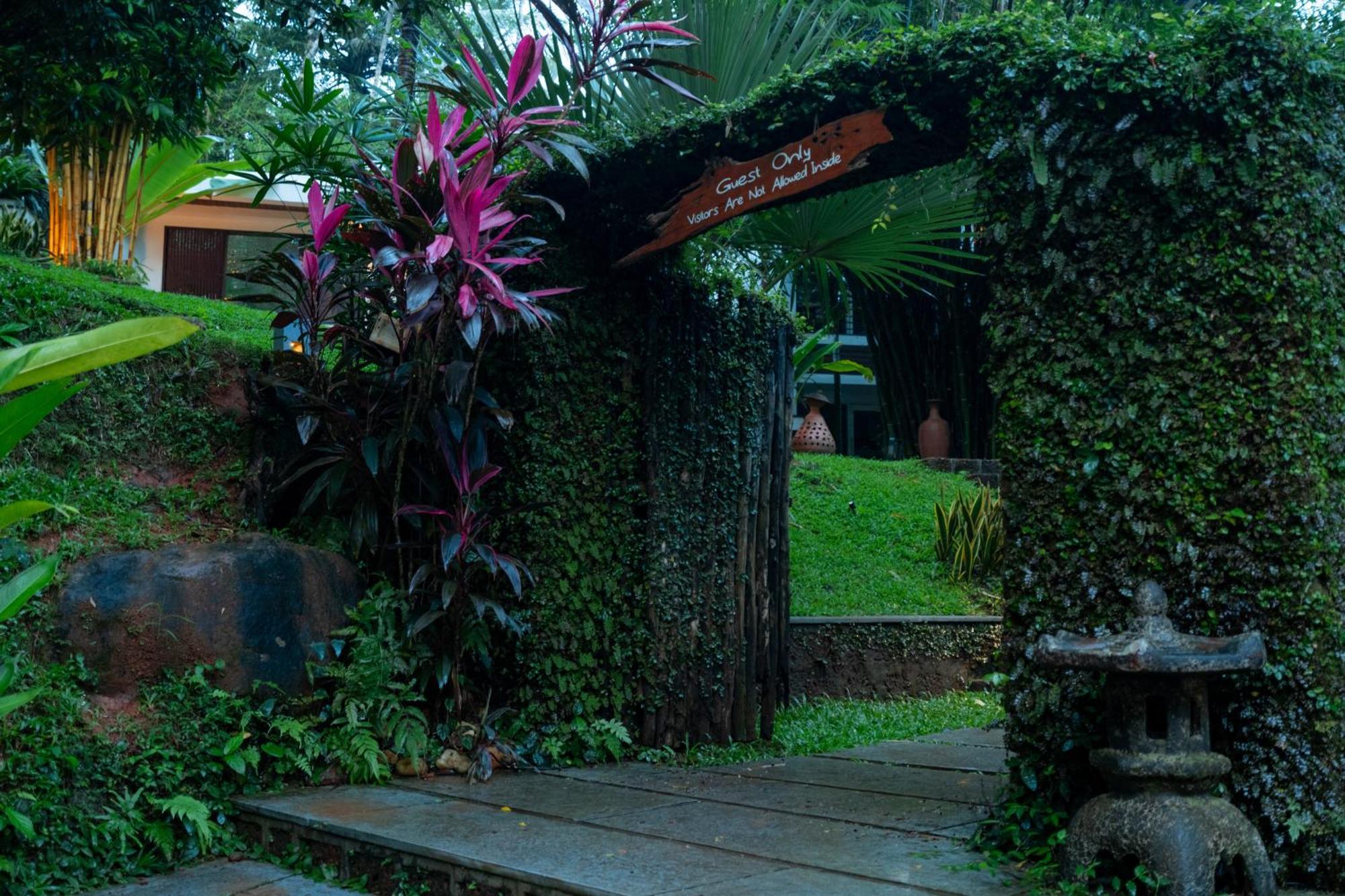 Le Candles Resort Calicut Eksteriør billede